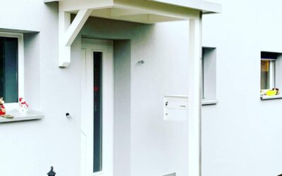 Eingangsvordach EFH, Studen