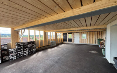 Autounterstand mit Holzverkleidung, EFH Dotzigen